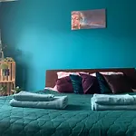 Uroczy Apartament W Centrum Miasta