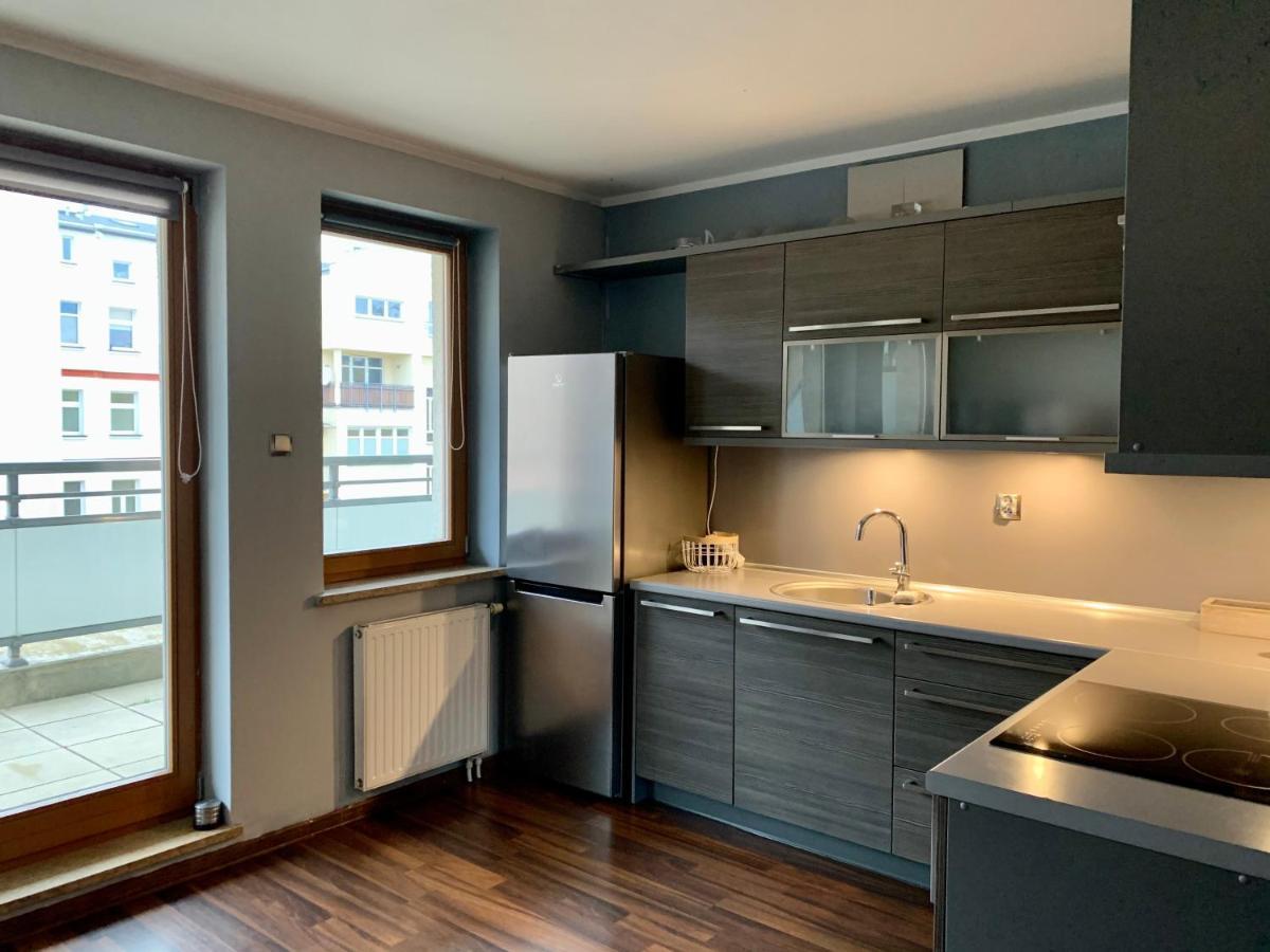 Uroczy Apartament W Centrum Miasta Apartment